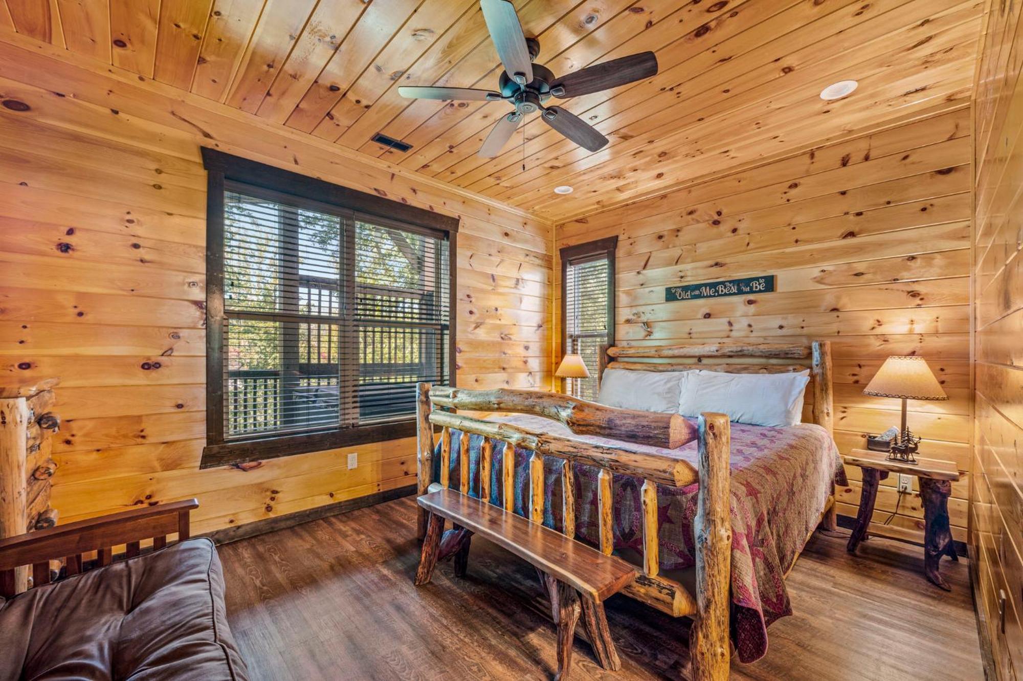 The Great Maple Retreat By Stony Brook Cabins 개틀린버그 외부 사진