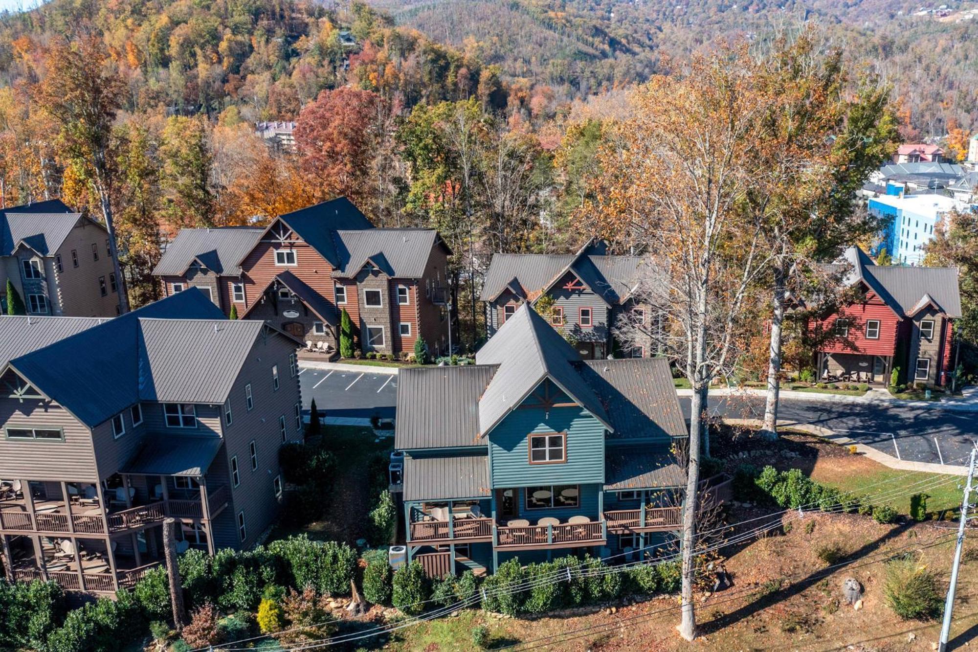 The Great Maple Retreat By Stony Brook Cabins 개틀린버그 외부 사진