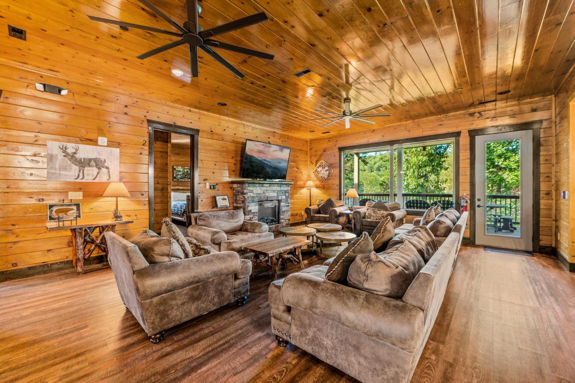 The Great Maple Retreat By Stony Brook Cabins 개틀린버그 외부 사진